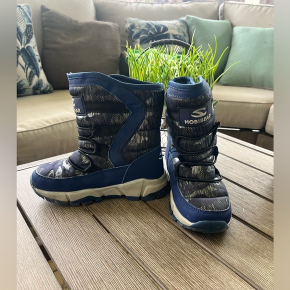 Snow boots Boys size 1 -1.5 US in kids size. 32 in Europe. - Picture 2 of 4